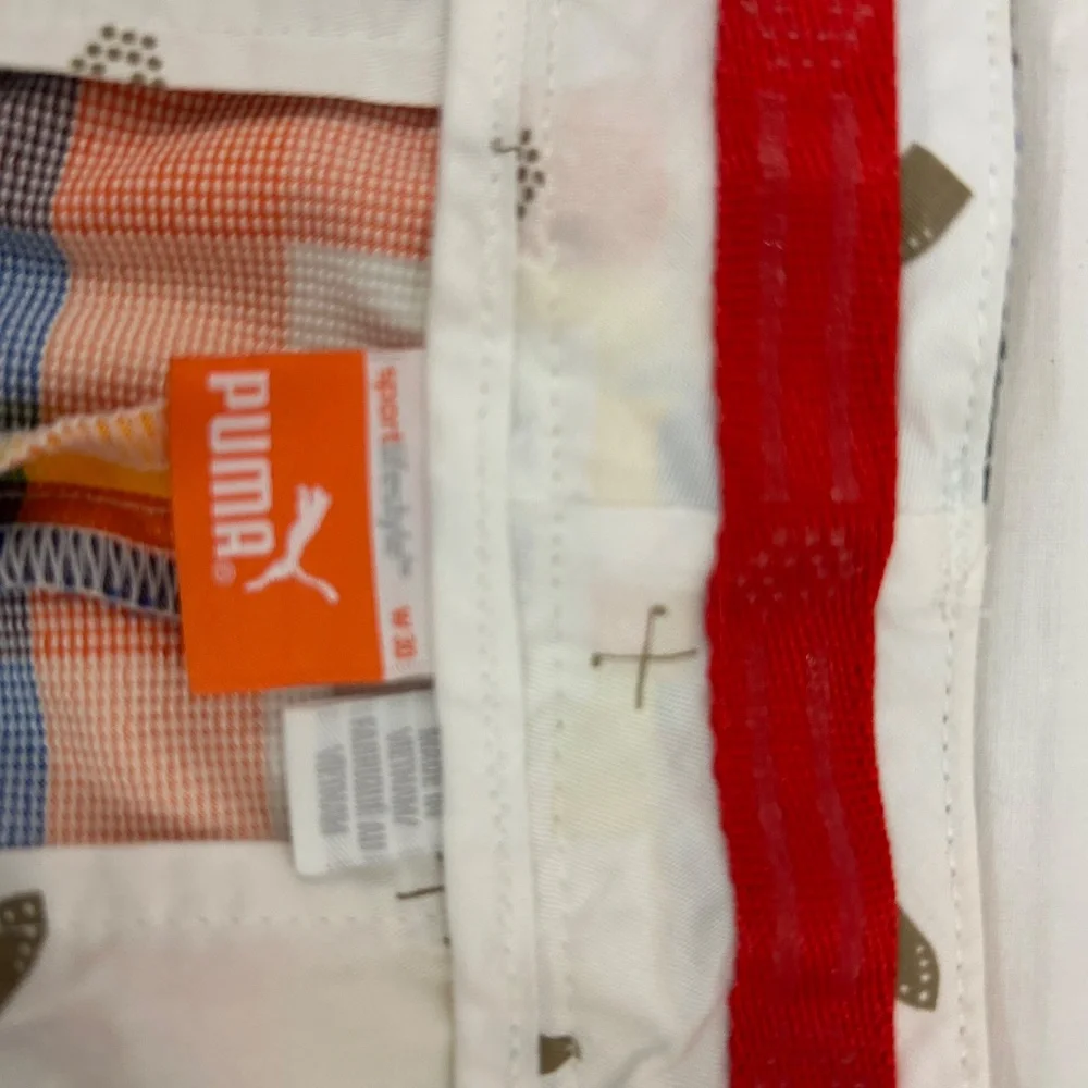 PUMA Sz 30 Waist Mens Flat Front‎ Yellow/Orange/Blue Plaid Golf Casual Shorts